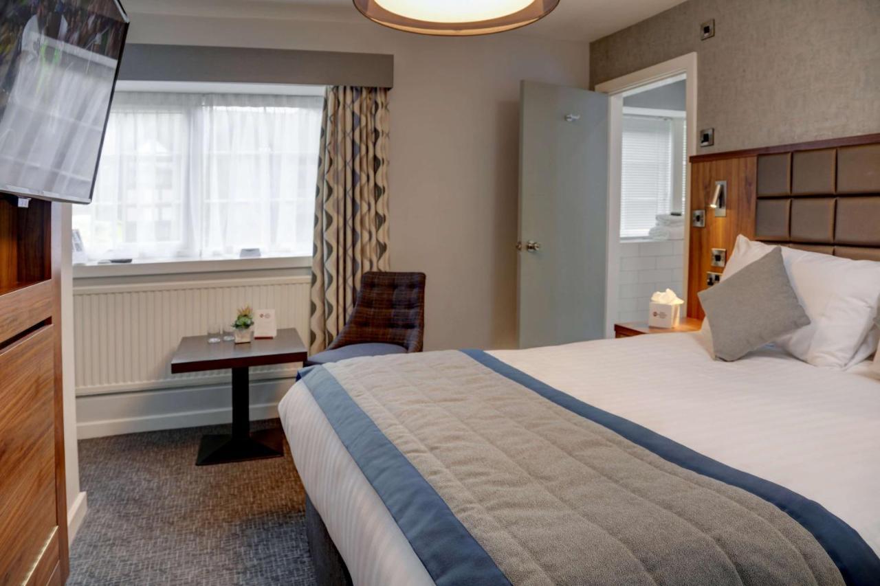 Best Western Plus Lancashire Manor Hotel Skelmersdale Eksteriør billede