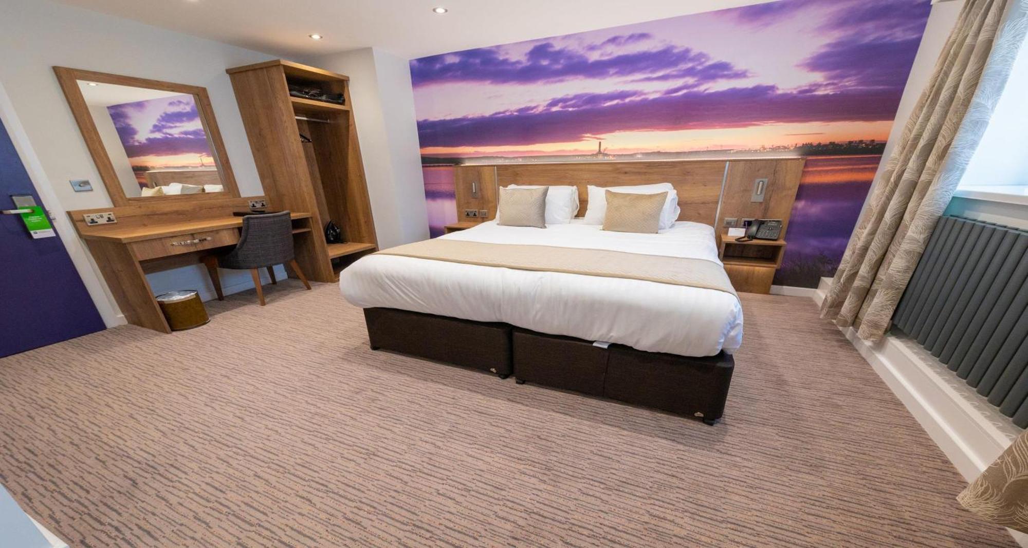 Best Western Plus Lancashire Manor Hotel Skelmersdale Eksteriør billede