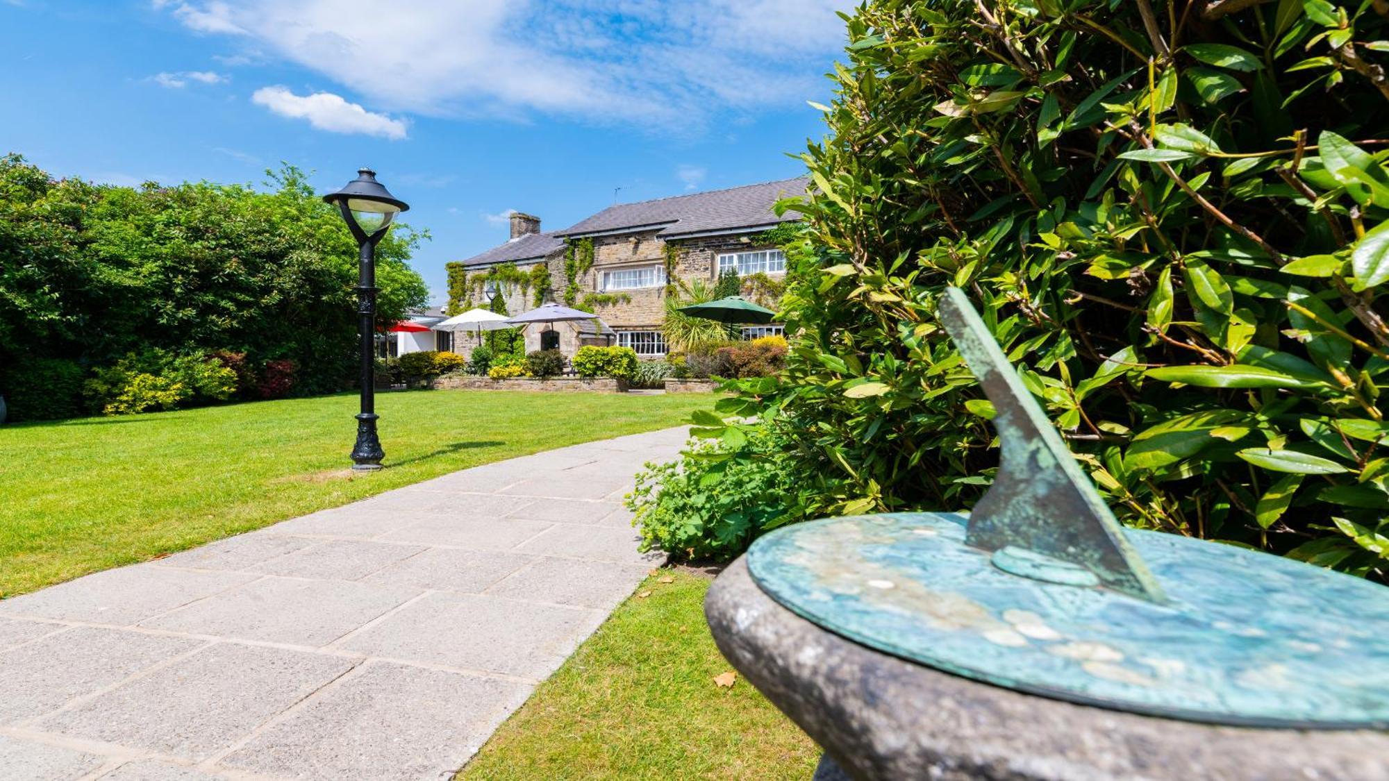 Best Western Plus Lancashire Manor Hotel Skelmersdale Eksteriør billede